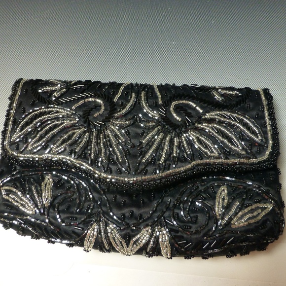 black silver floral  beaded evening bag - Picture 1 of 2